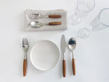 18/10 5-piece flatware with wooden handles WA123