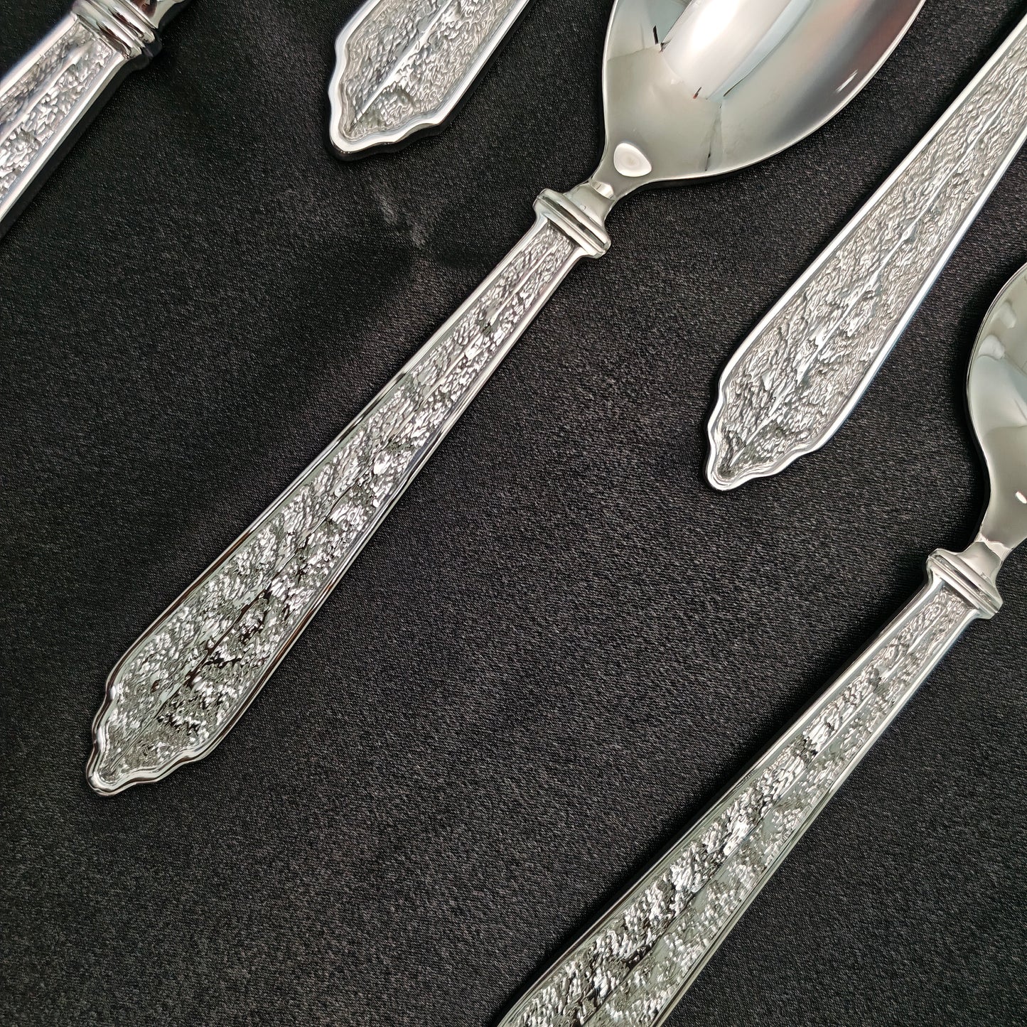 Conifer Stainless steel cutlery- rock pattern design