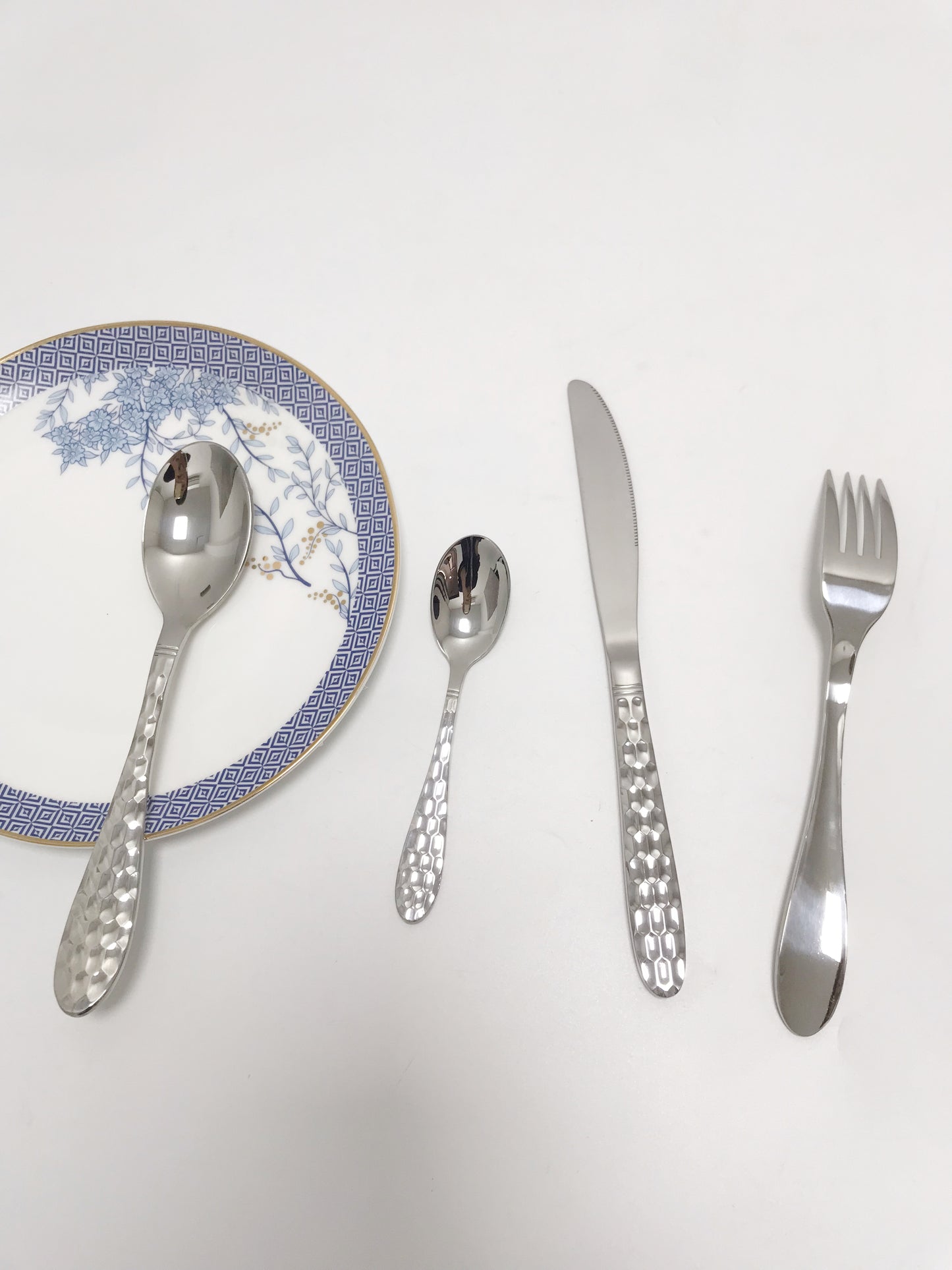 Durable and Sustainable Silver Dinnerware