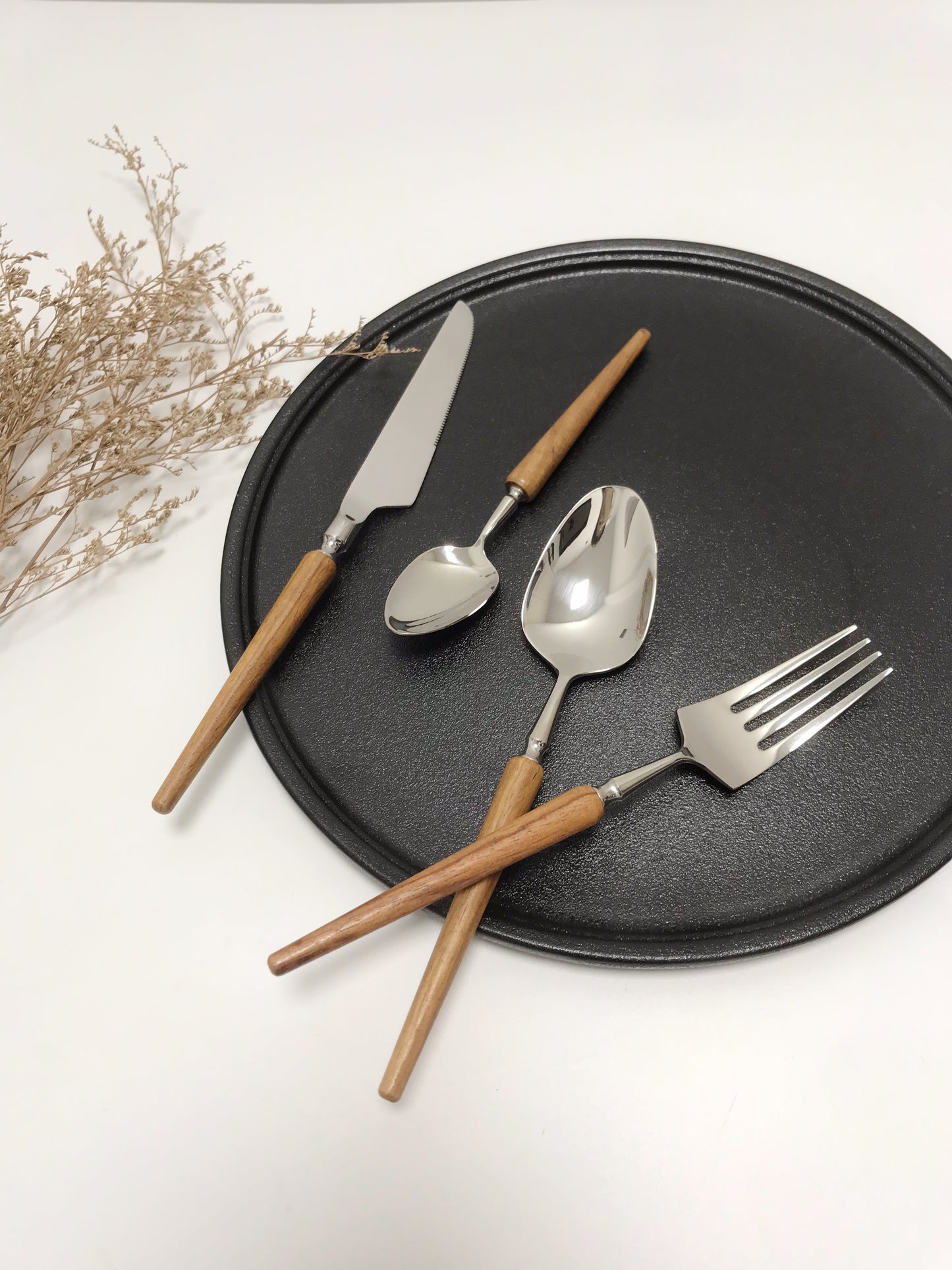 Light luxury vintage wooden handle Flatware set