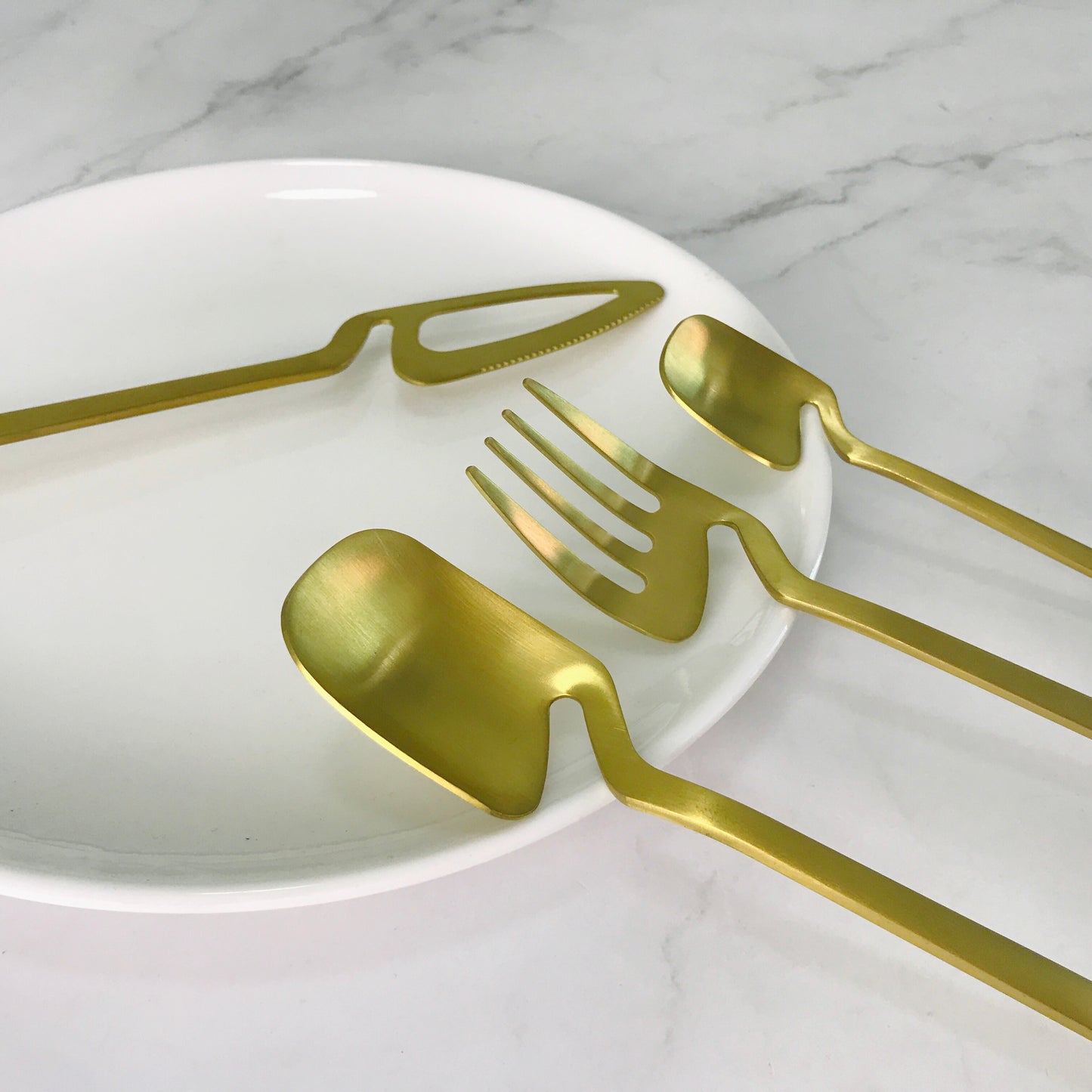 Future type Flatware matte polish