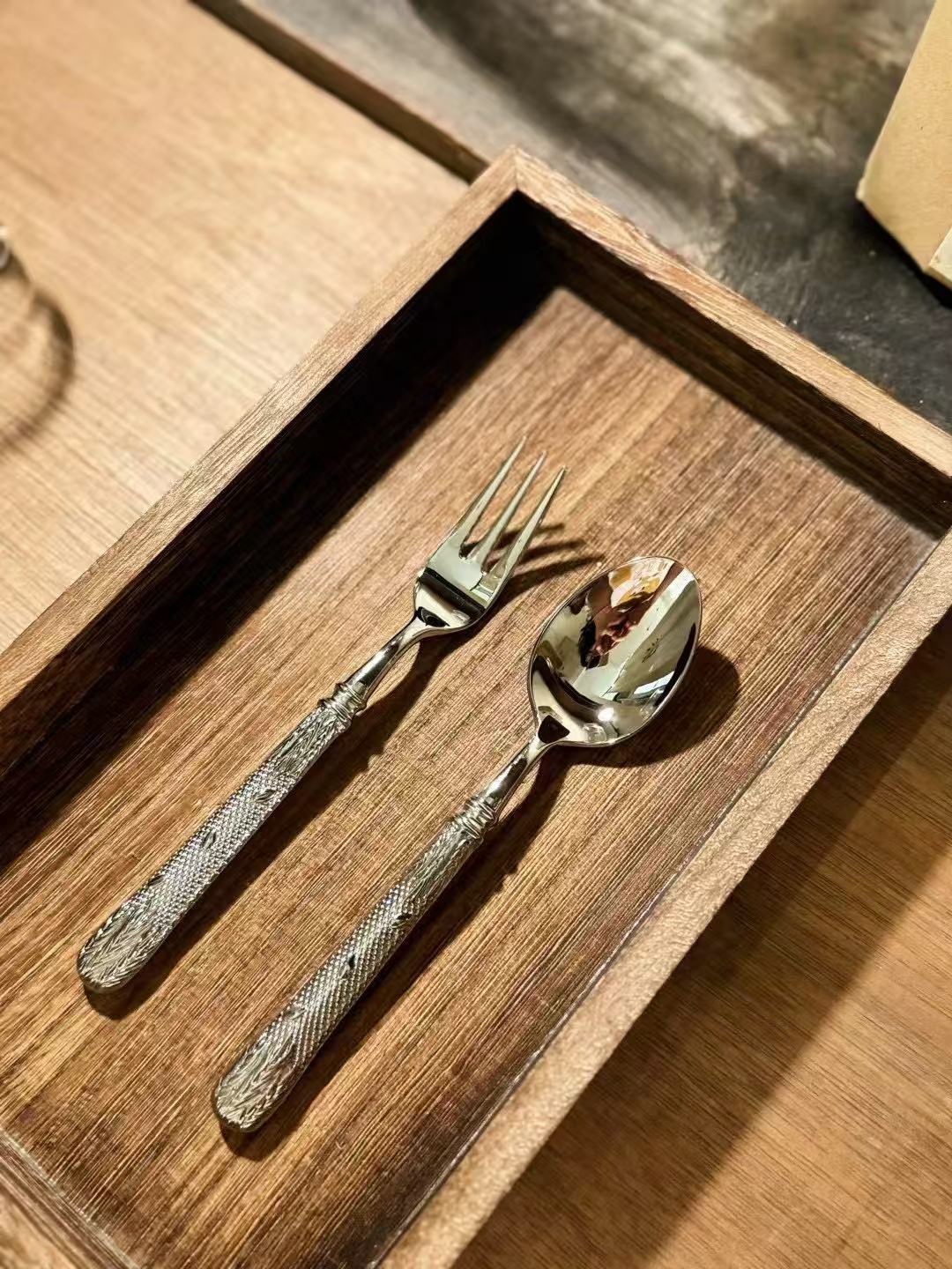 Icon Stainless steel cutlery- Burgeon design