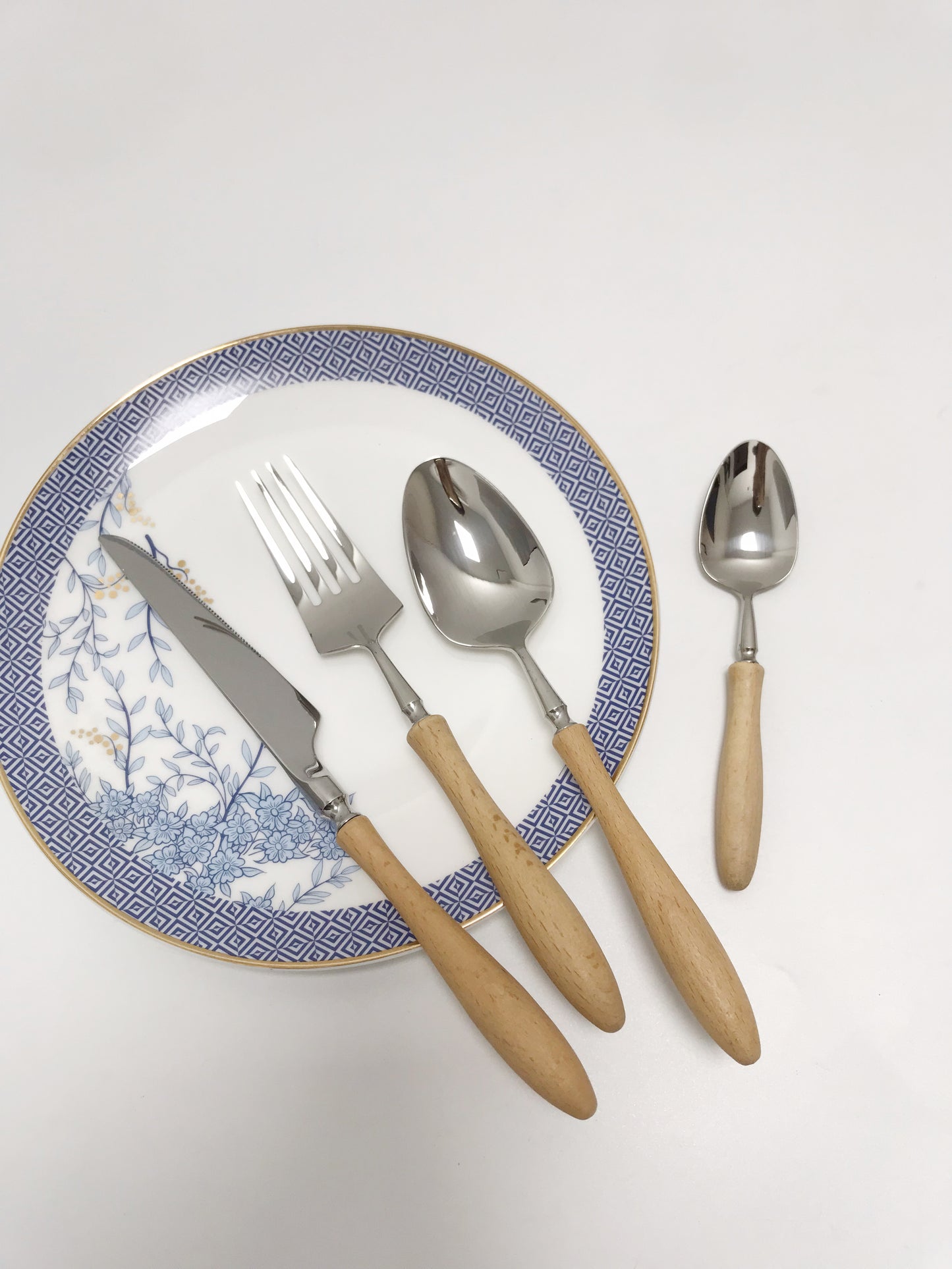 High-end cutlery set with wooden handles
