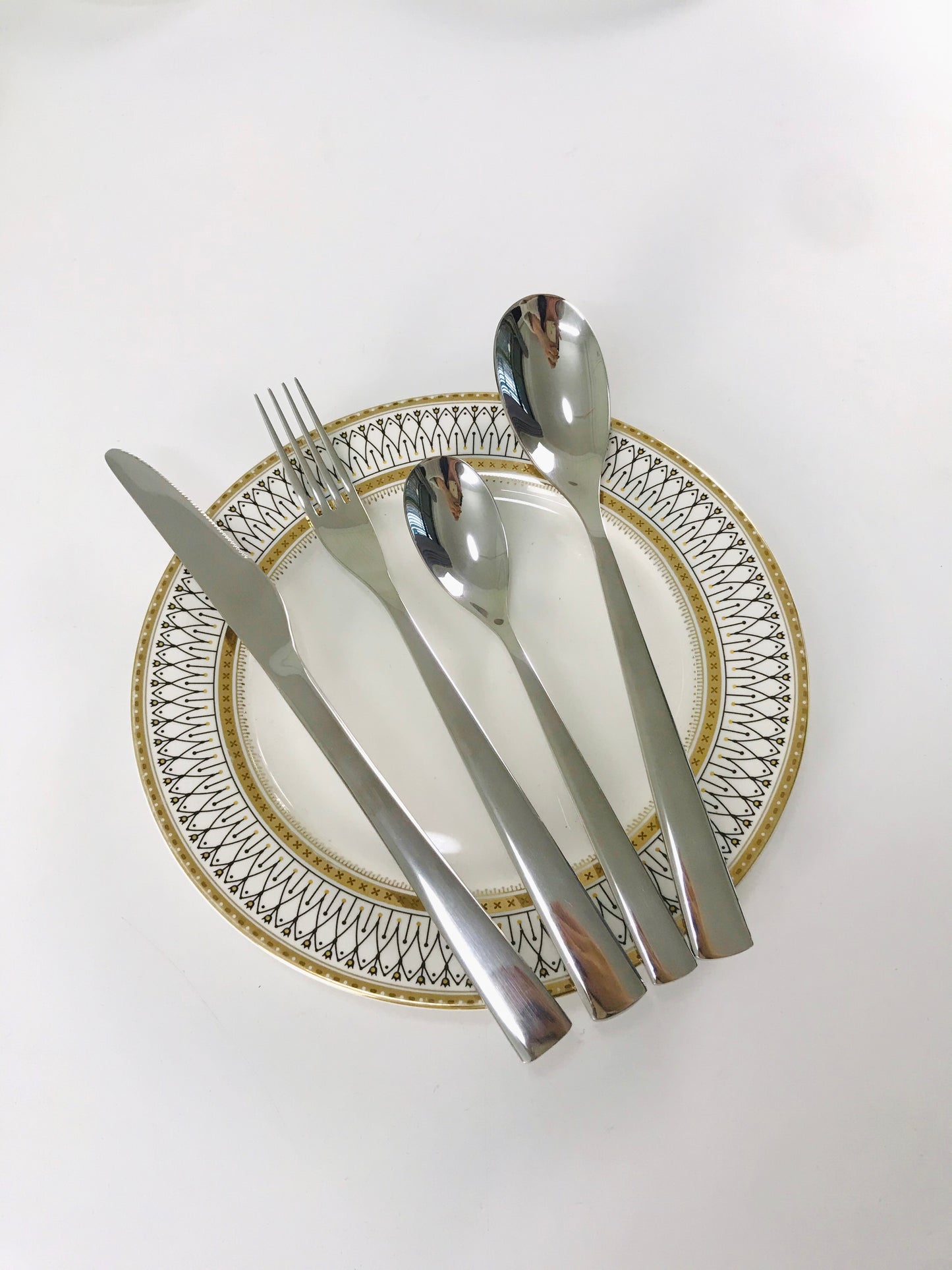 7-piece simple design Flatware set
