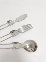 Foldable portable cutlery set