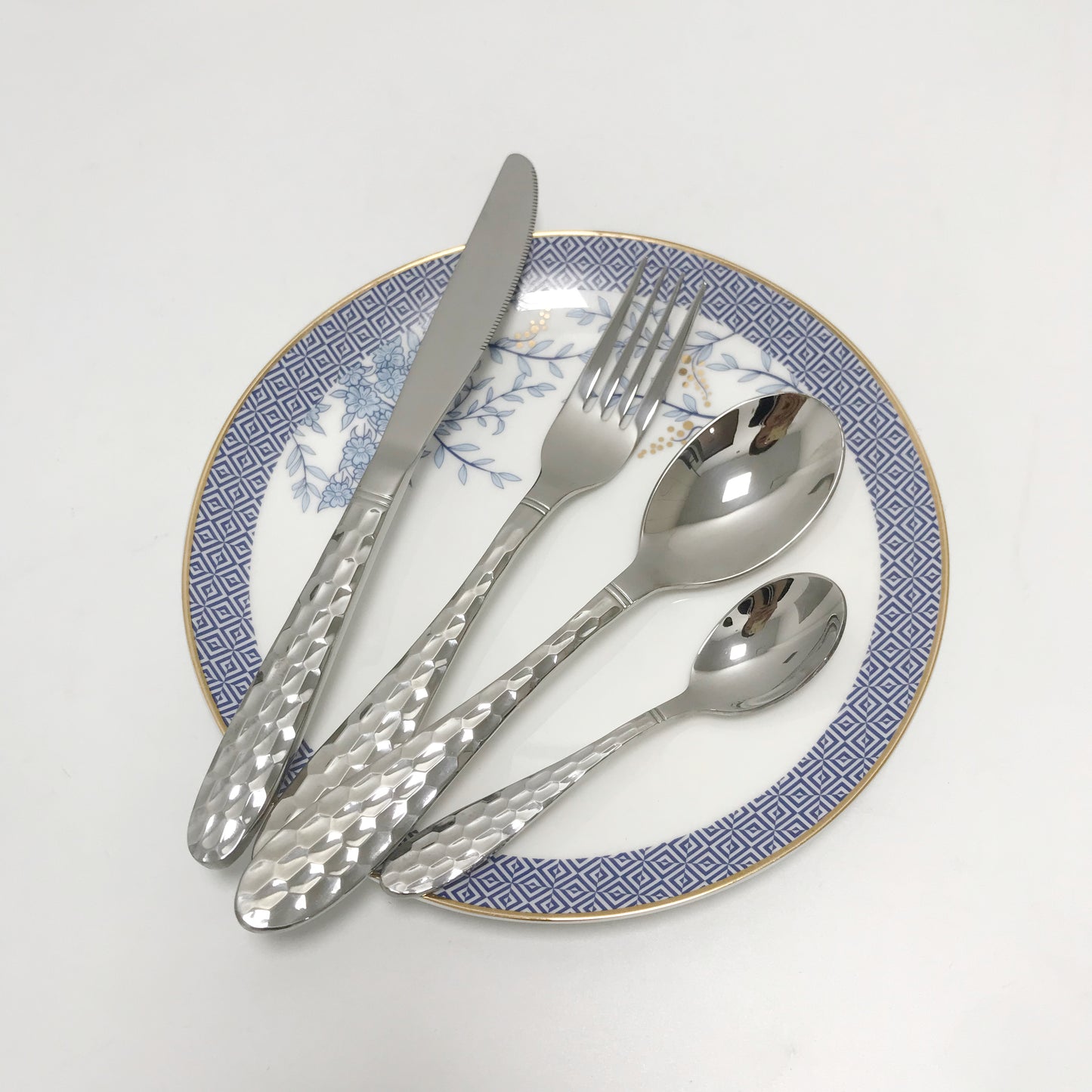 Durable and Sustainable Silver Dinnerware