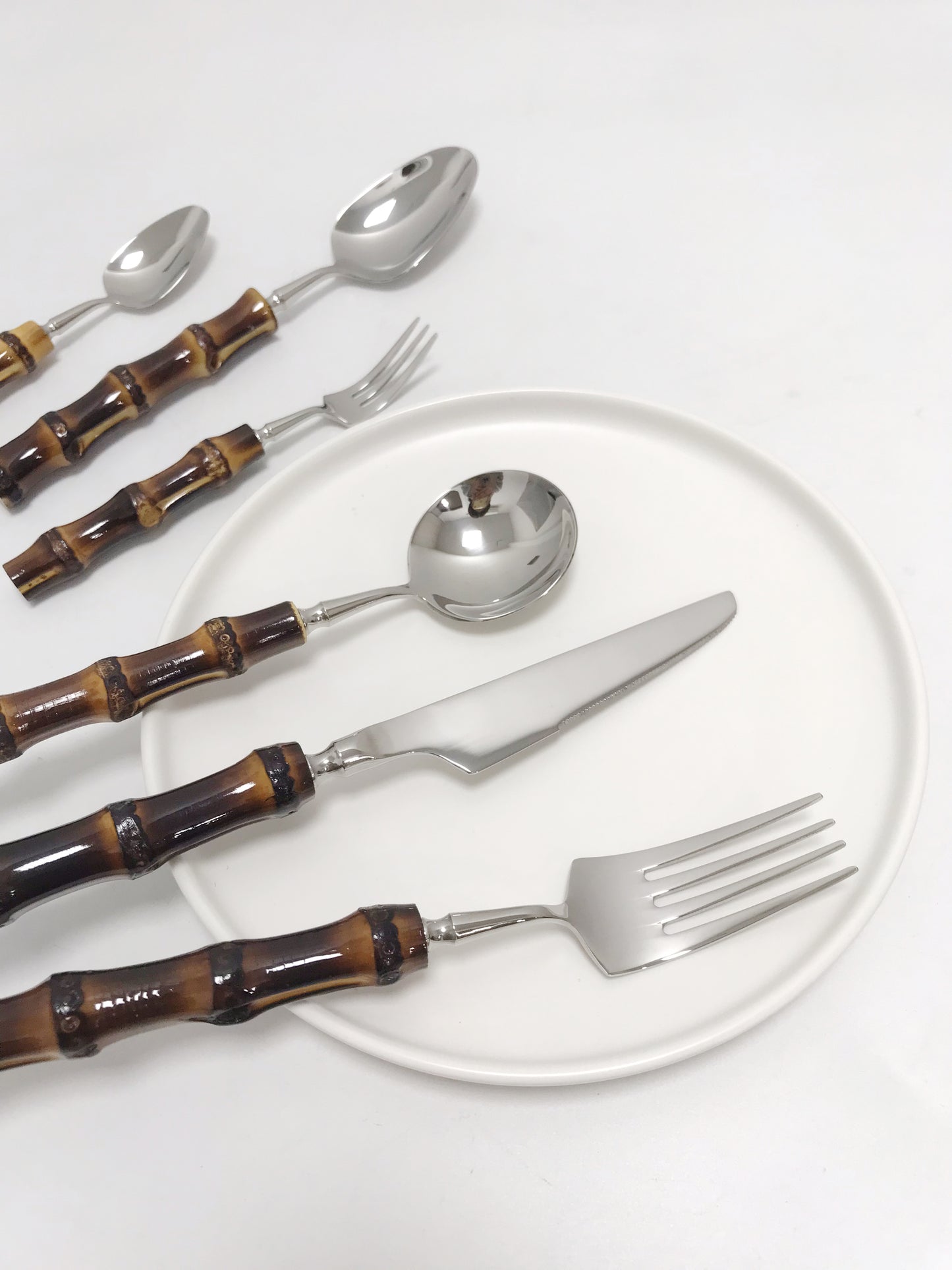 Cutlery set with Real bamboo handle