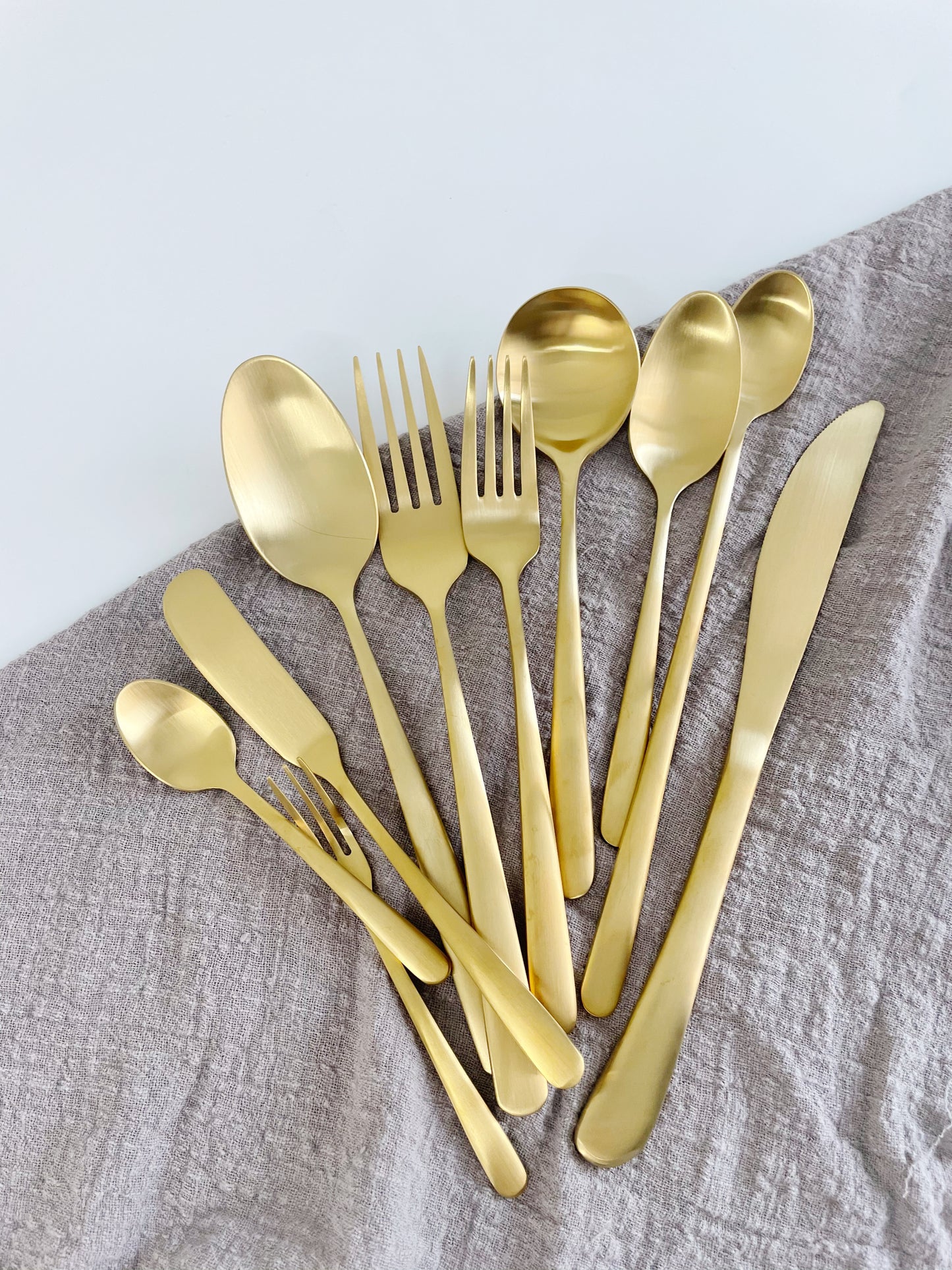 Flatware for hotel using