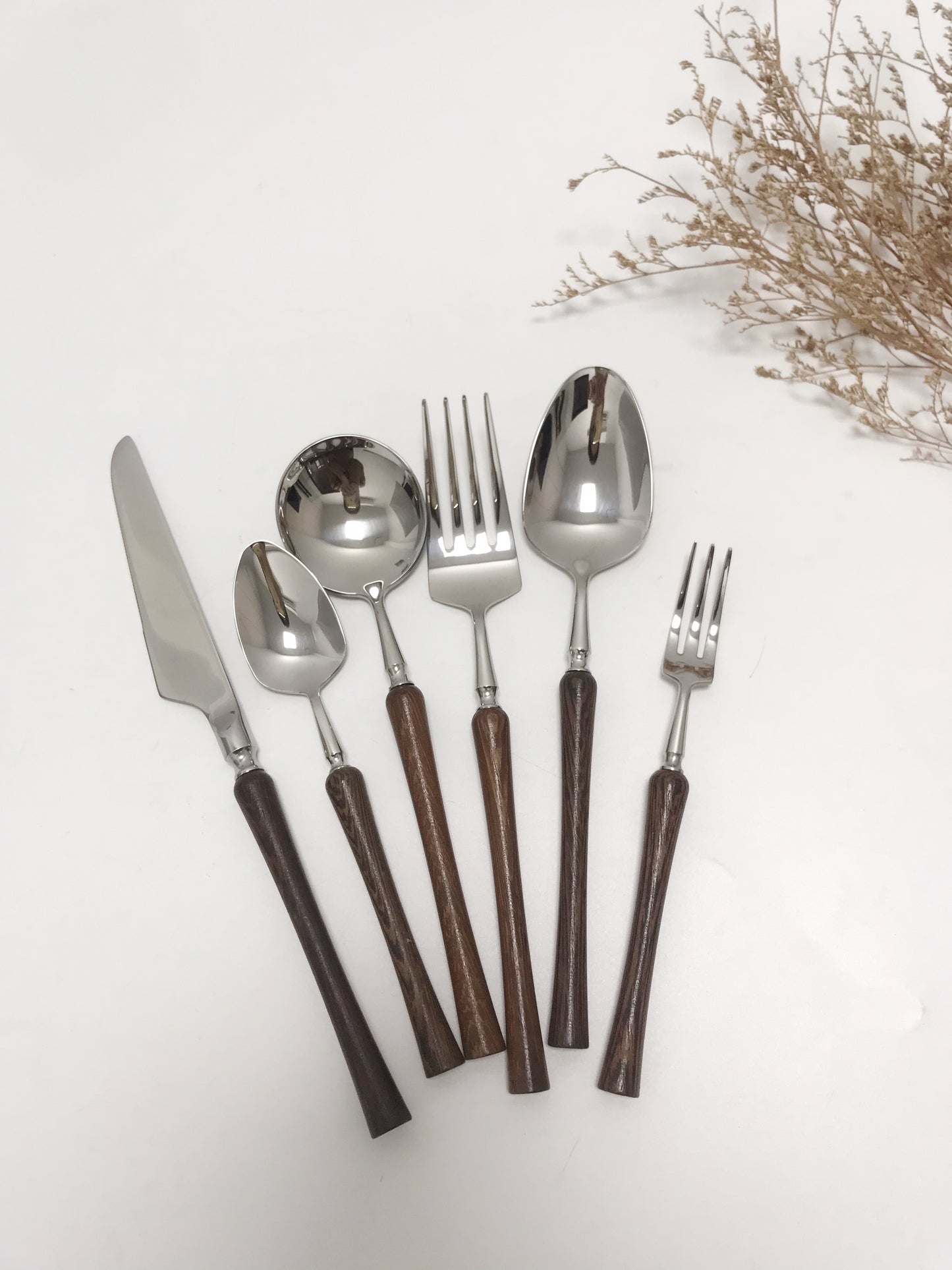6-piece elegant Flatware set with wooden handle