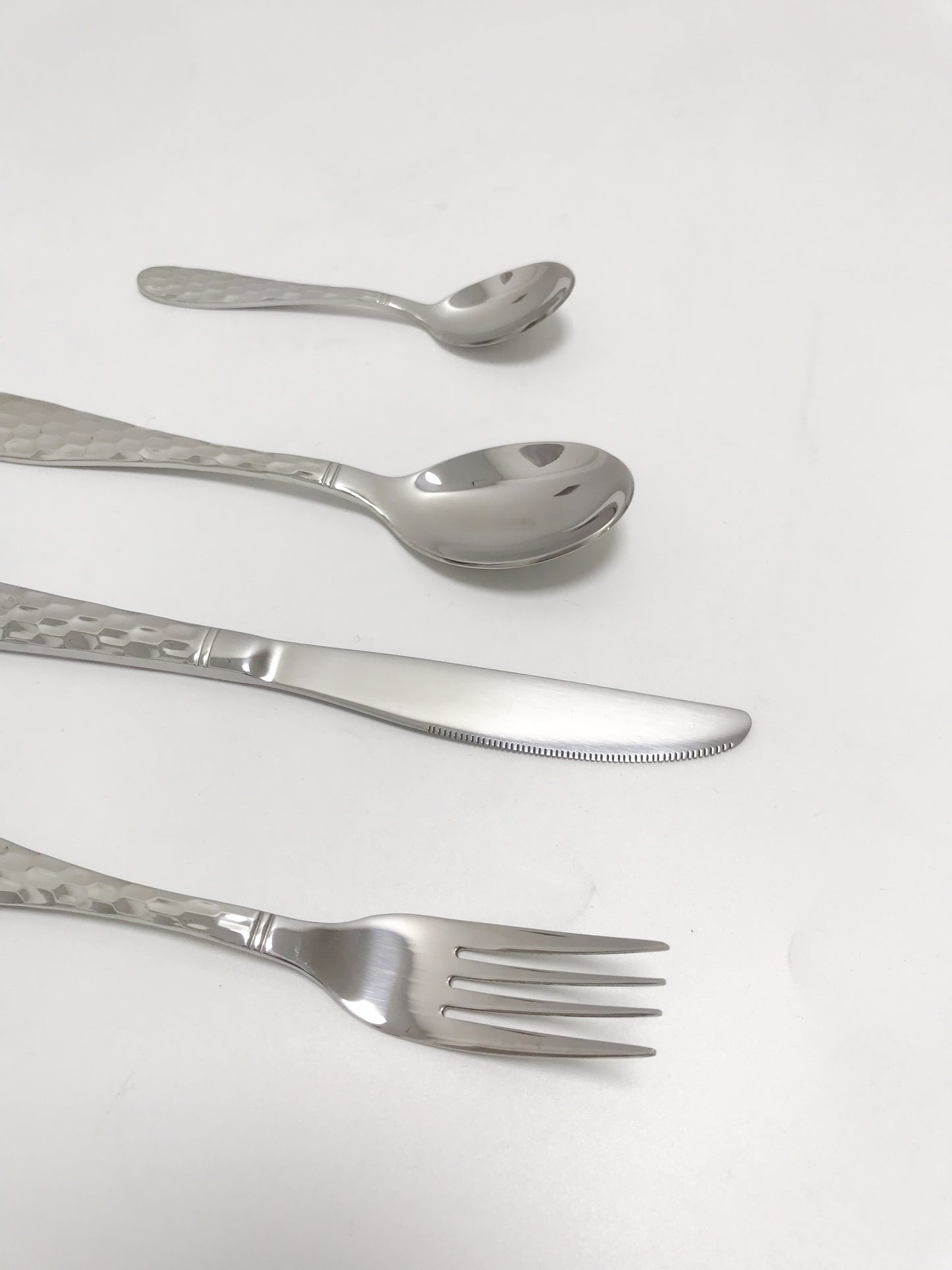 Durable and Sustainable Silver Dinnerware