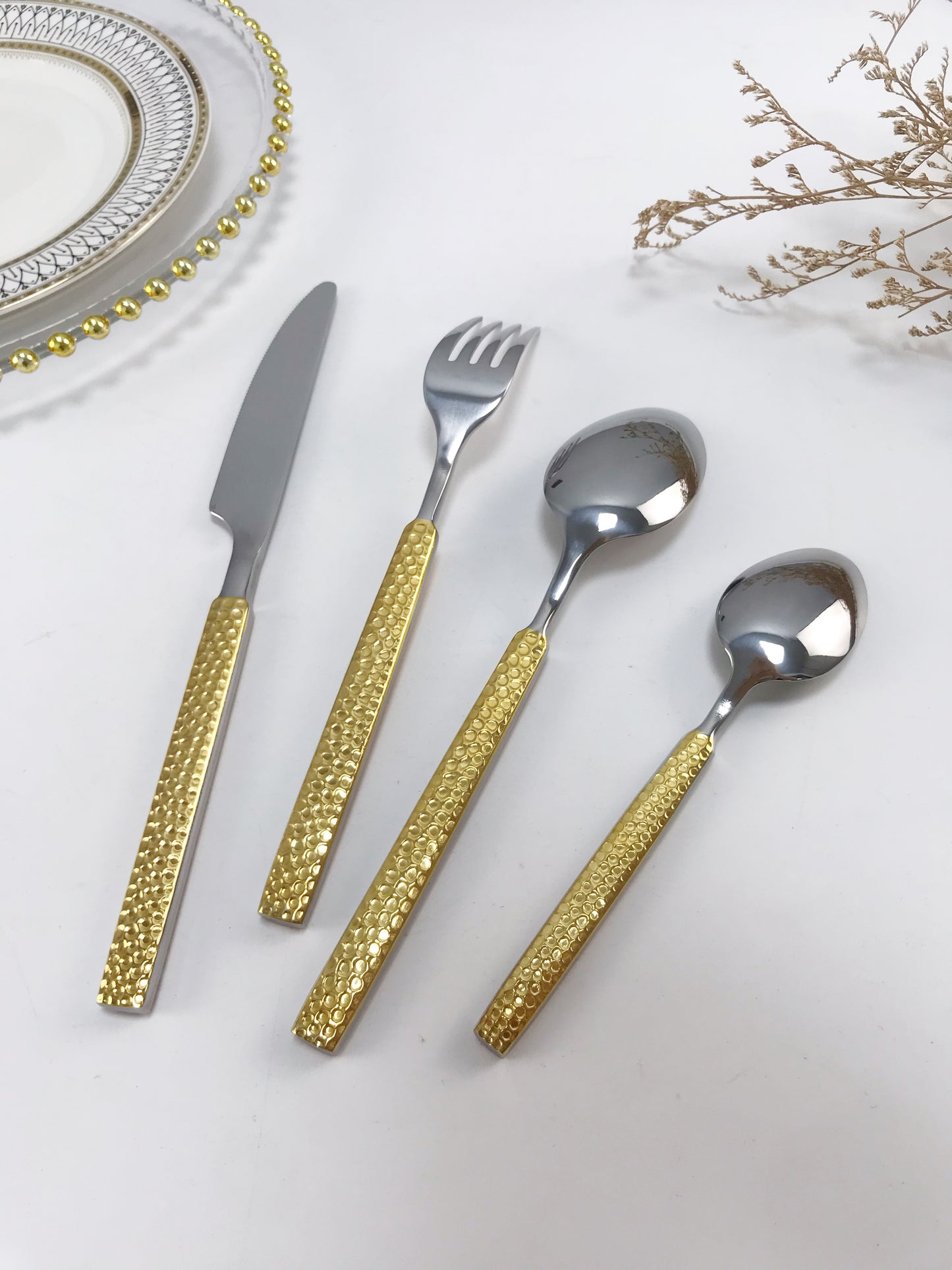 Cutlery with rose gold handle