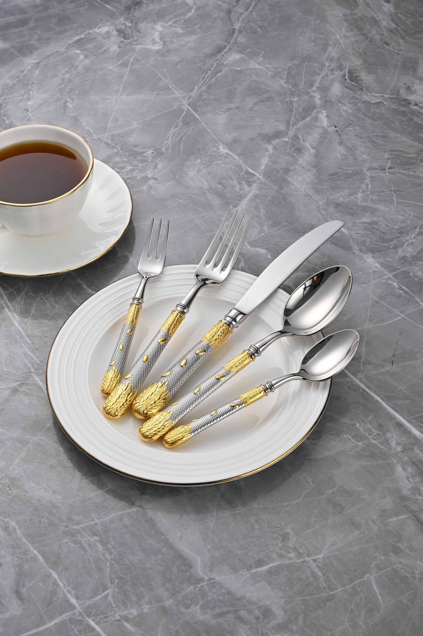 Icon Stainless steel cutlery- Burgeon design