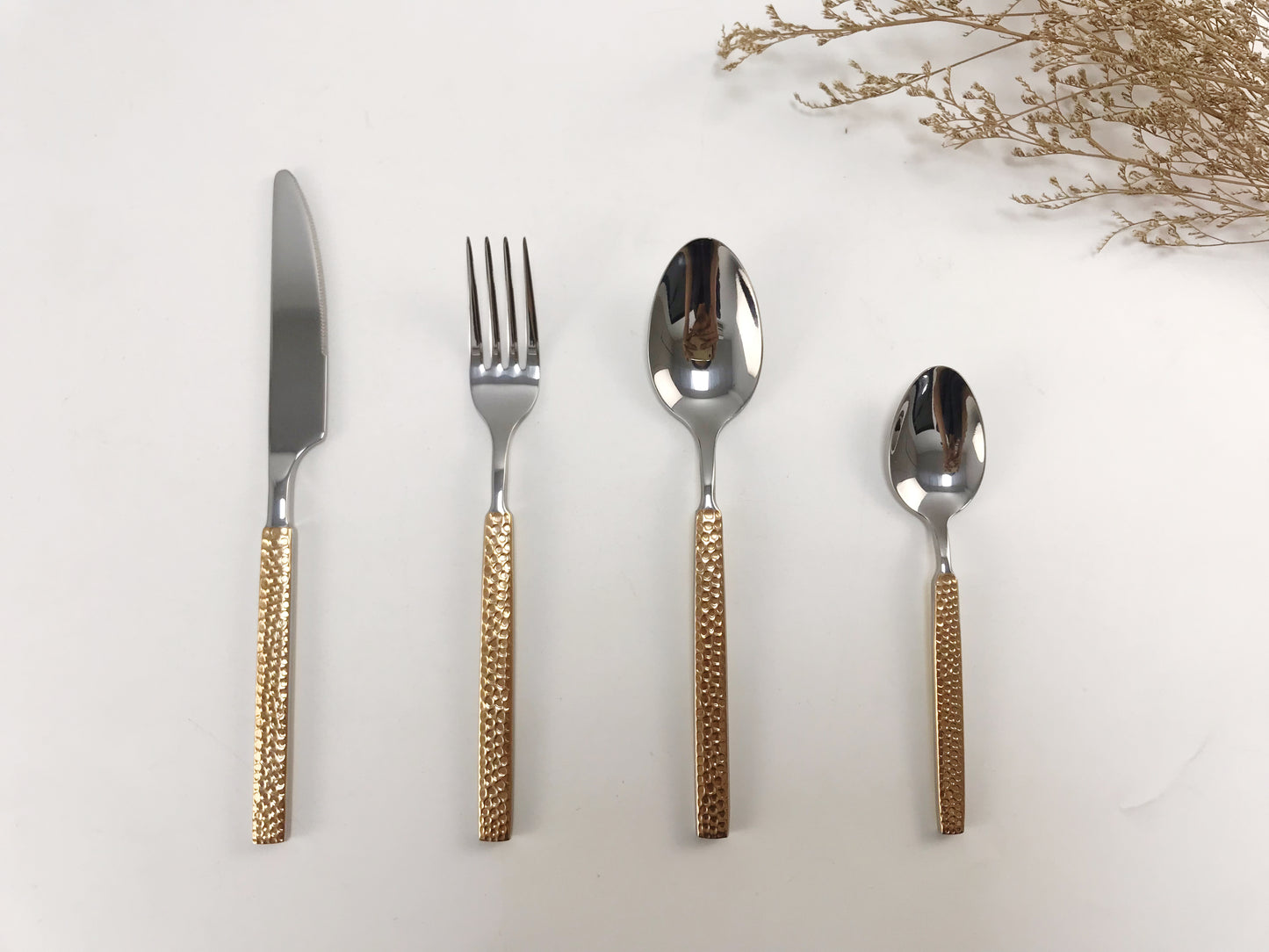 Cutlery with rose gold handle
