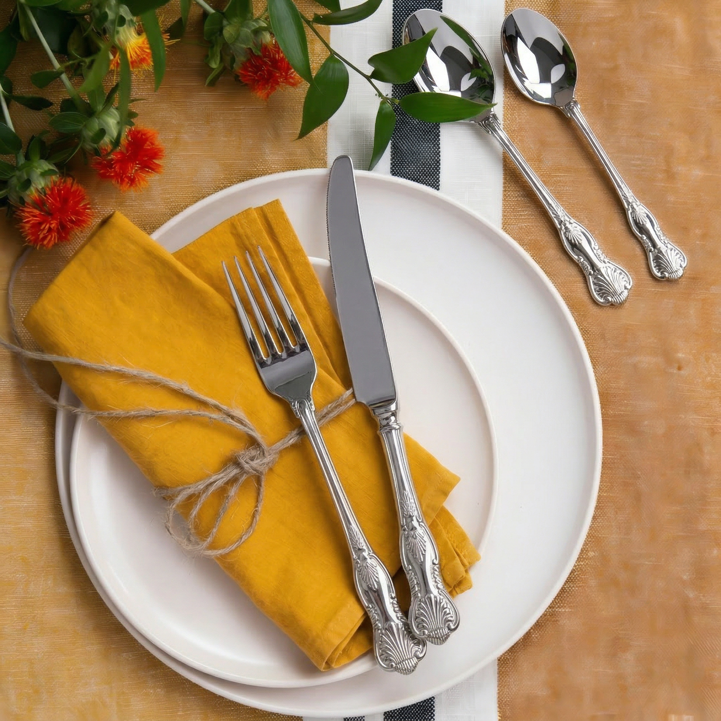 Cameo Stainless steel cutlery-Classic shell design