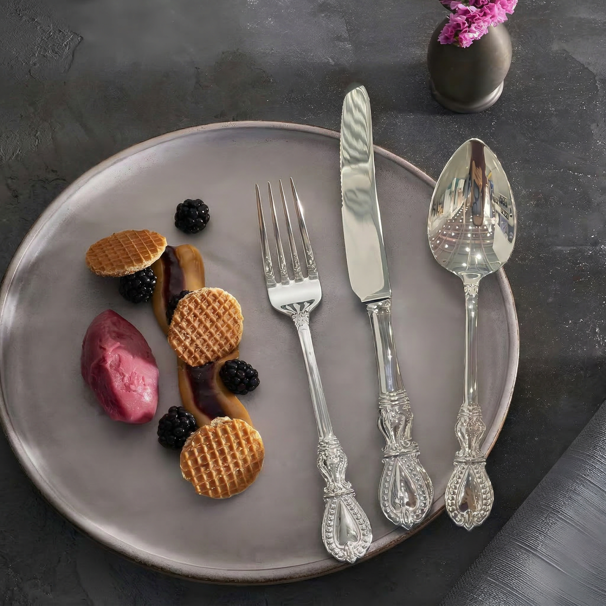 LUXE Stainless steel cutlery-Ancient royall design