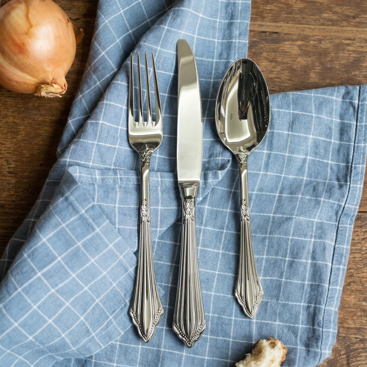 Nacre Stainless steel cutlery- pearl design