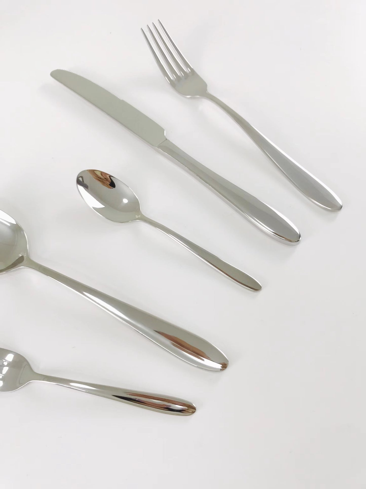 Macaron 8-piece Flatware set