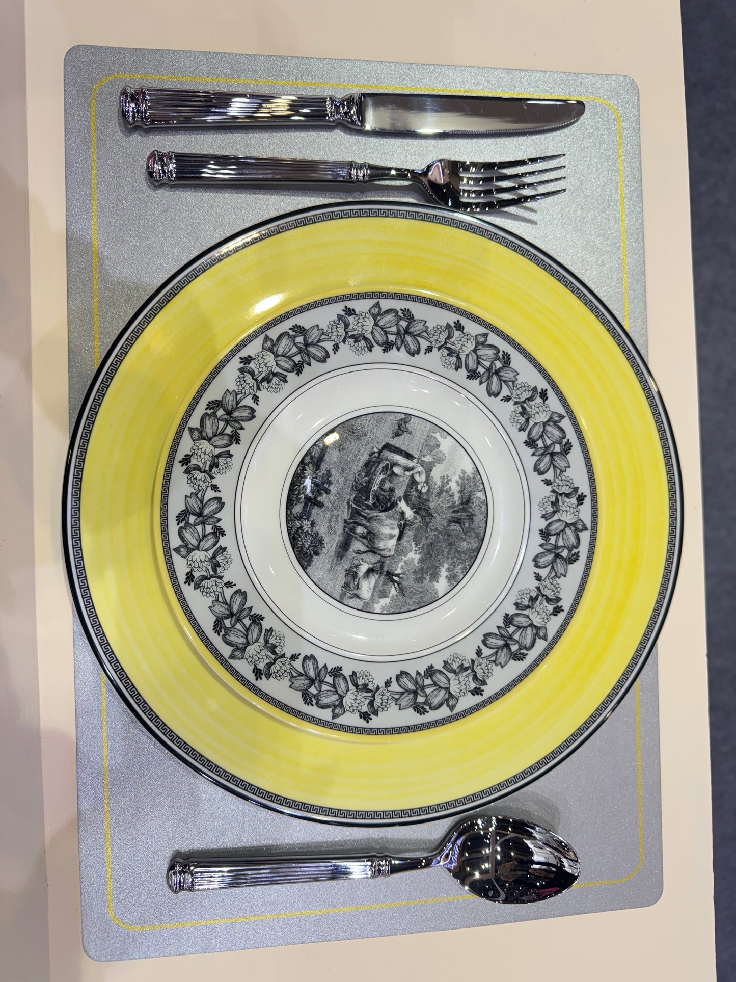 Cello Stainless steel cutlery- Rome design
